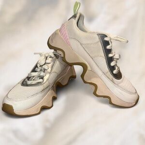 Sorel Kinetic Impact II Wonder Lace Sneaker in Destroyed White Size 6.5